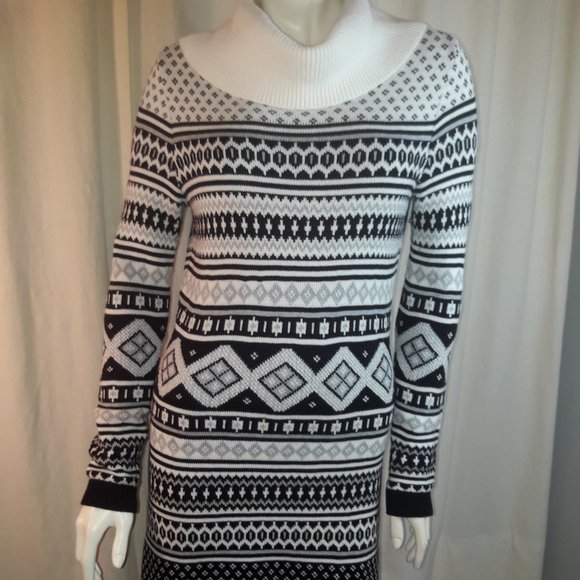 Tommy Hilfiger Black White and Grey Sweater dress small - Picture 1 of 3